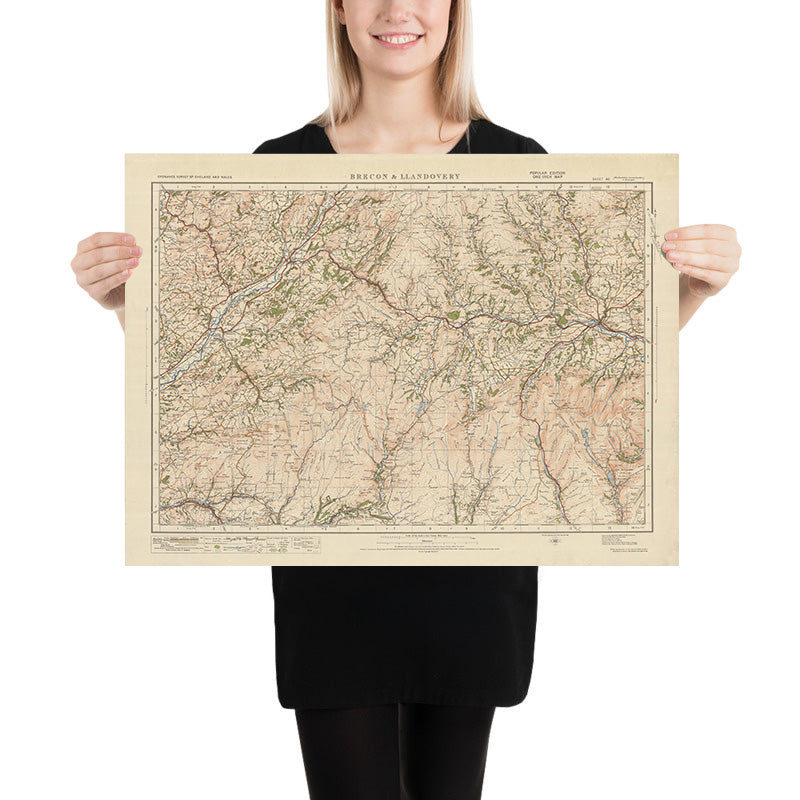 Mapa de Old Ordnance Survey, hoja 90 - Brecon & Llandovery, 1925: Llangadog, Llanwrda, Glanaman, Centro Nacional Showcaves de Gales, Parque Nacional Bannau Brycheiniog
